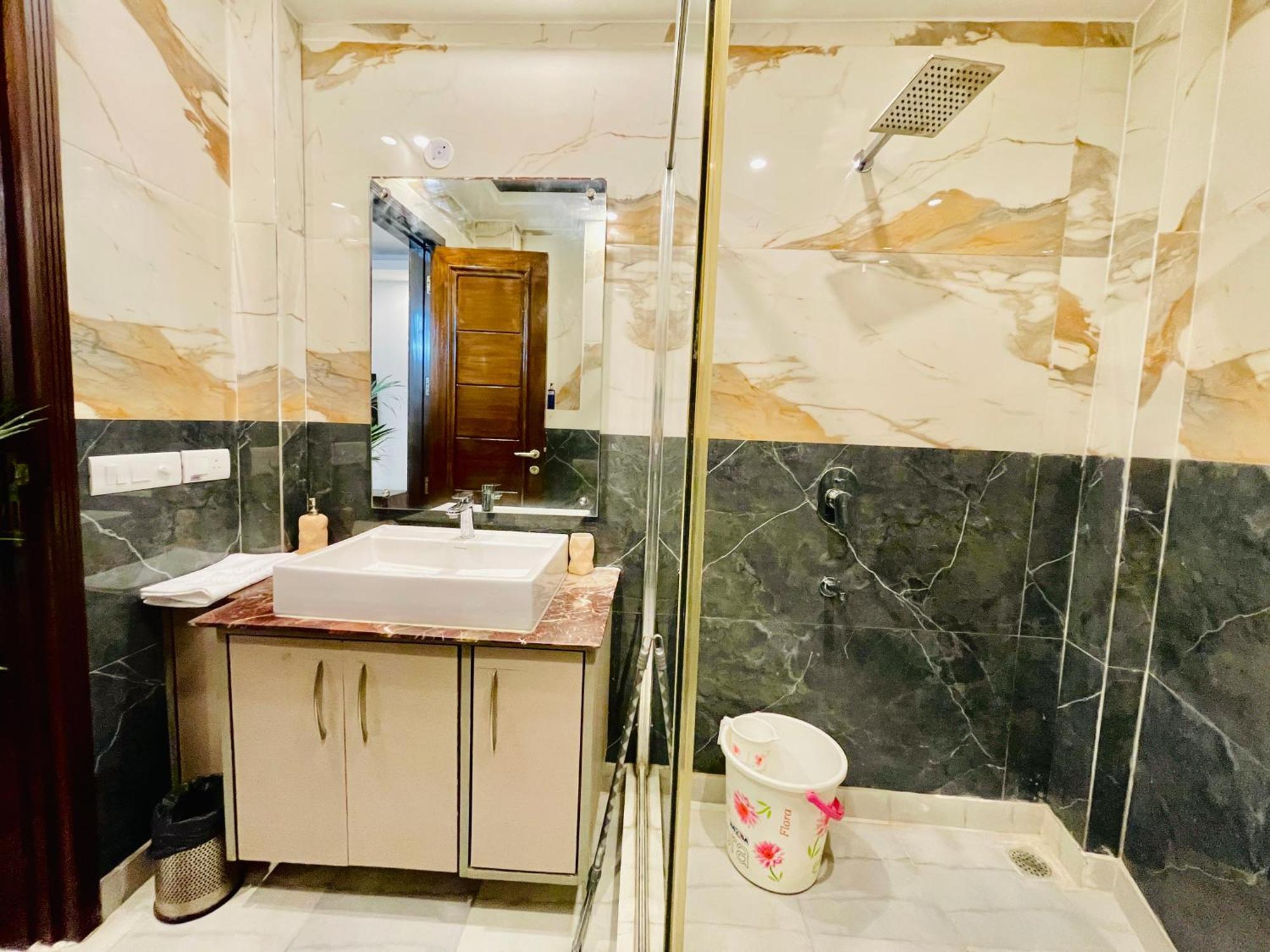 Bedchambers Serviced Apartments South Extension New Delhi Buitenkant foto